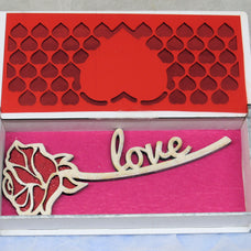 Valentines Rose cut box