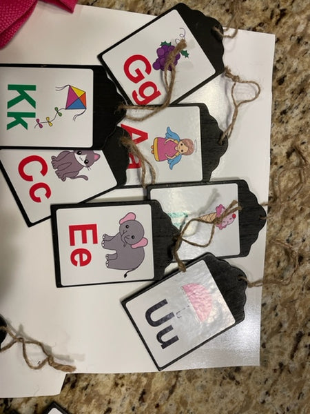 Educational flash tags